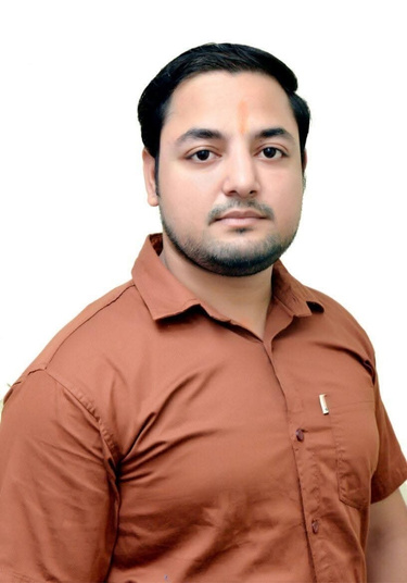 Graphyos Lawyer Bharat Image 375x536 px less than 50kb